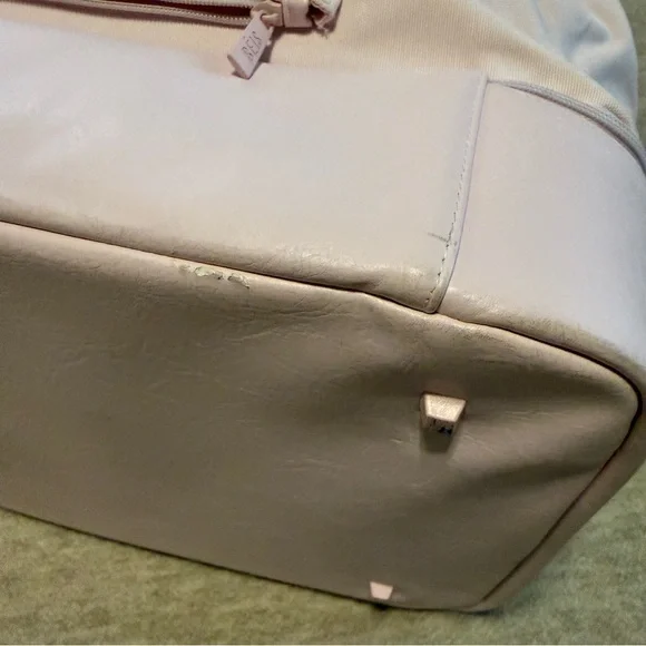 BEIS The Weekender Travel Bag - Picture 11 of 14